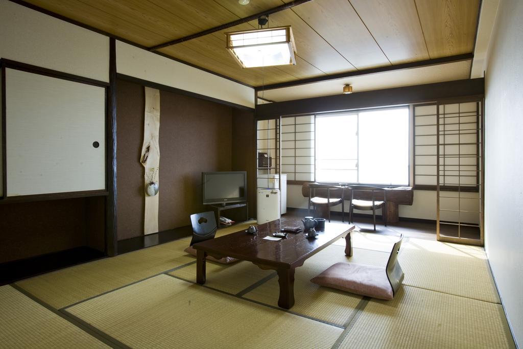The Beach Kurotake Hotell Tokoname Exteriör bild